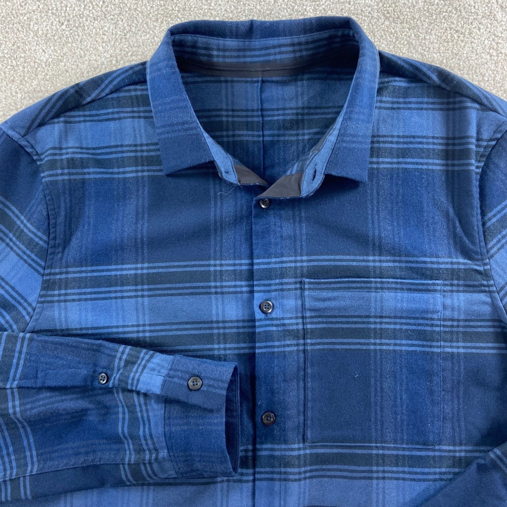 Lululemon Mason Peaks Button Down Shirt Mens XL Blue Plaid Long Sleeve Stretch